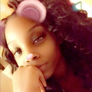 Meet your Posher, Jasmine